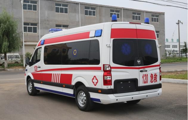 乌鲁木齐救护车护送