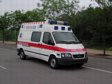 乌鲁木齐救护车护送
